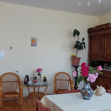 Guesthouse "Door" In Sighnaghi Zewnętrze zdjęcie