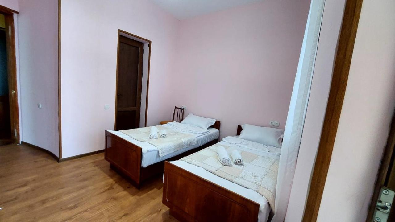Guesthouse "Door" In Sighnaghi Zewnętrze zdjęcie
