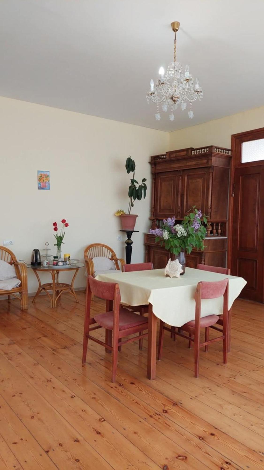 Guesthouse "Door" In Sighnaghi Zewnętrze zdjęcie